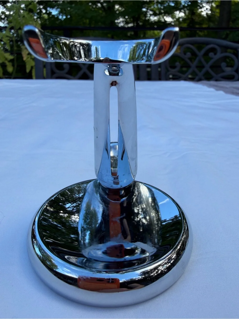 Gillette Art of Shaving Fusion Chrome collection Stand for Razor and Brush